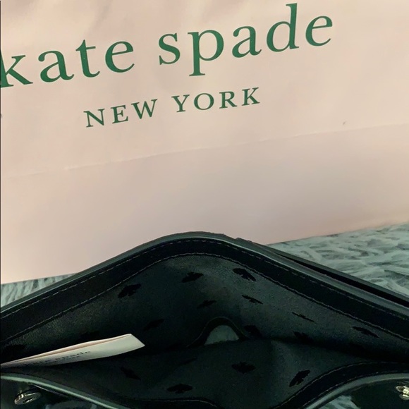 Kate Spade Wallet - Picture 4 of 8